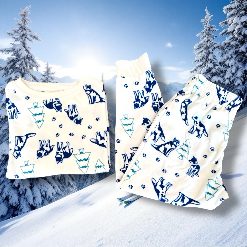 Cat & Jack Size Small (6-7) Blue/Green Print Off-White Background Pajama Set